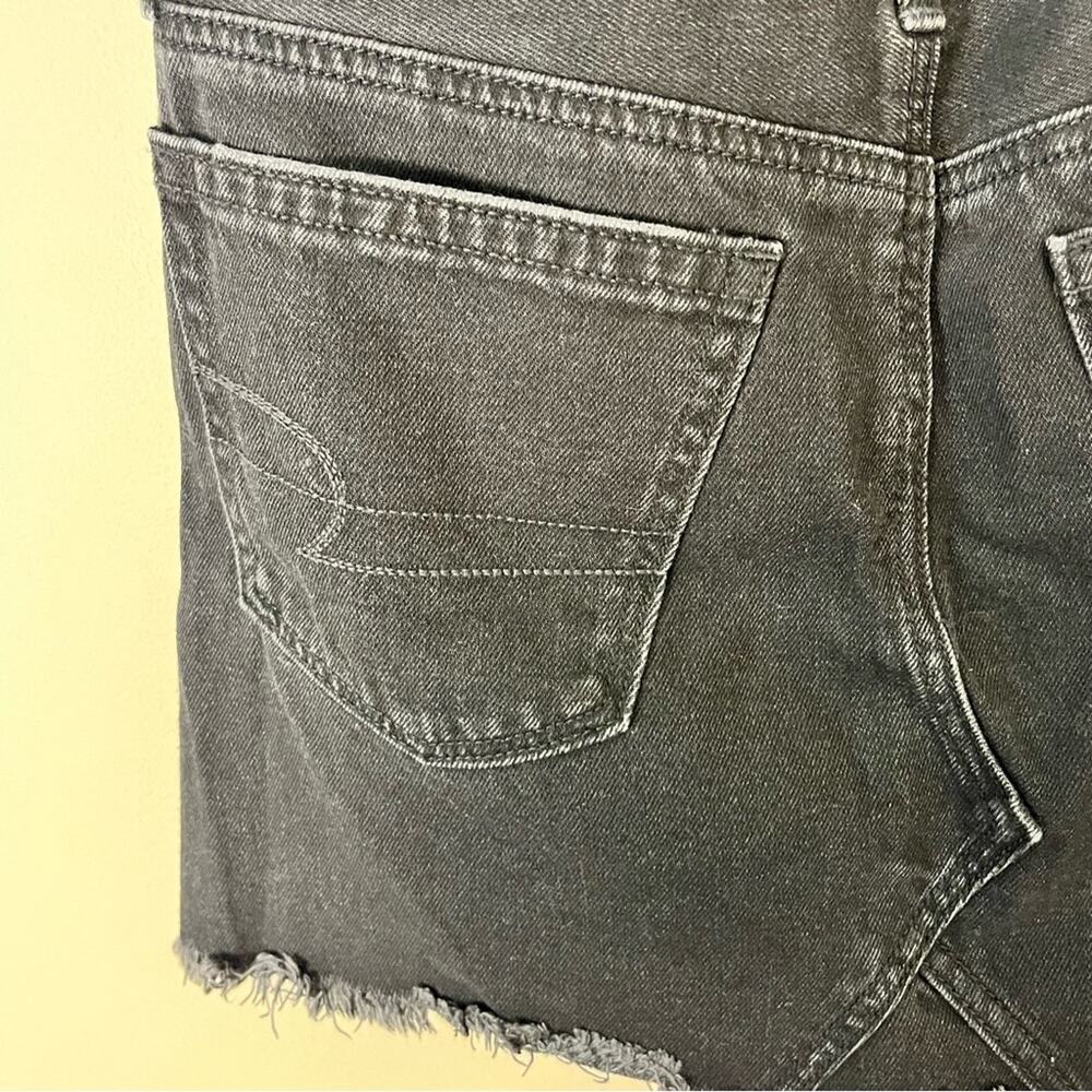 American Eagle Black Denim High Rise Mini Skirt Distressed Goth Biker Women's 0 - Picture 6 of 6